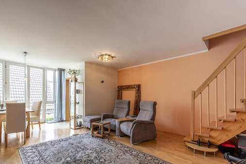 Wohnzimmer OG - Maisonette-Wohnung in 81249 München mit 69m² kaufen
