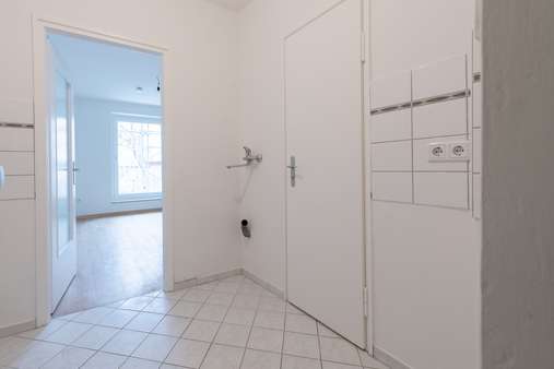Beispielbild: Küche - Etagenwohnung in 81541 München mit 49m² kaufen