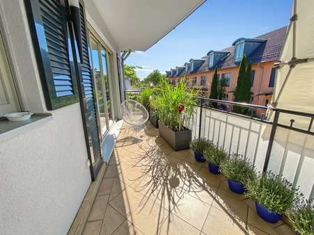 Loggia - Etagenwohnung in 80995 München mit 62m² kaufen