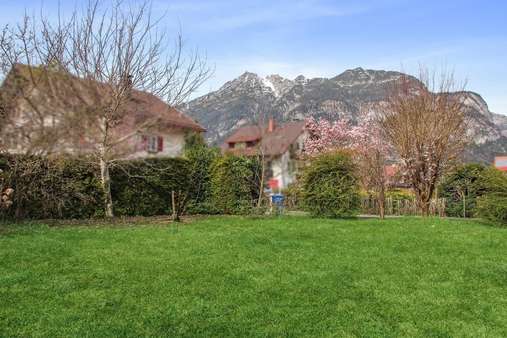 Ausblick von der Terrasse - Einfamilienhaus in 82467 Garmisch-Partenkirchen mit 200m² kaufen