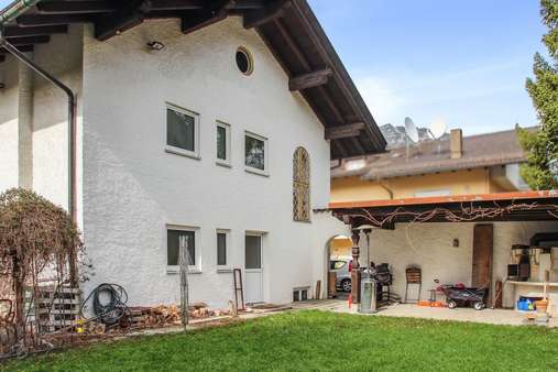 Außenansicht Ost - Einfamilienhaus in 82467 Garmisch-Partenkirchen mit 200m² kaufen