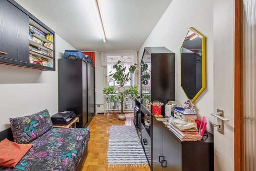Kinderzimmer/Büro - Etagenwohnung in 81243 München mit 72m² kaufen