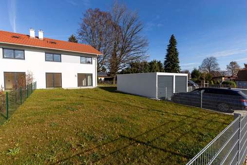 Gartenansicht - Doppelhaushälfte in 82057 Icking mit 158m² kaufen