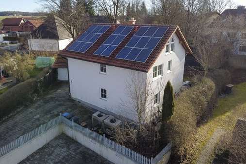 Außenansicht - Zweifamilienhaus in 85656 Buch mit 185m² kaufen