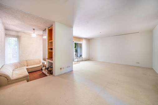 Wohnzimmer Wohnzimmer - Reihenmittelhaus in 82166 Gräfelfing mit 155m² kaufen