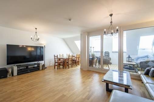 Wohnbereich - Maisonette-Wohnung in 85229 Markt Indersdorf mit 135m² kaufen