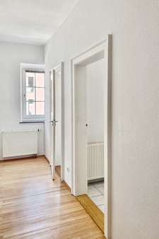 Flur - Etagenwohnung in 81379 München mit 105m² kaufen