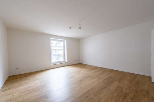 Wohnraum - Etagenwohnung in 81541 München mit 37m² kaufen