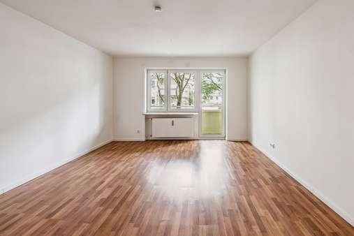 Wohnzimmer - Etagenwohnung in 80687 München mit 66m² kaufen