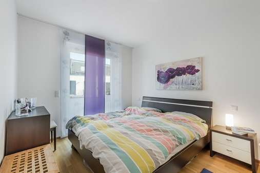 Schlafzimmer - Etagenwohnung in 80992 München mit 82m² kaufen