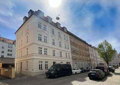 Hausansicht - Mehrfamilienhaus in 80469 München mit 867m² kaufen