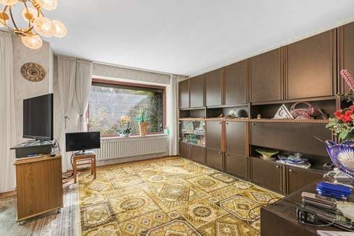 Wohnzimmer - Doppelhaushälfte in 81929 München mit 90m² kaufen