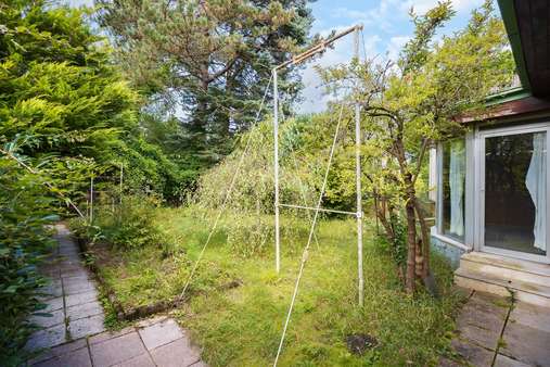 Garten - Doppelhaushälfte in 81379 München mit 203m² kaufen