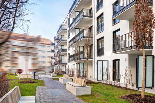 Innenhof - Etagenwohnung in 80634 München mit 76m² kaufen