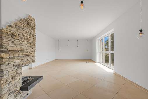 Wohnzimmer OG - Zweifamilienhaus in 80935 München mit 242m² kaufen