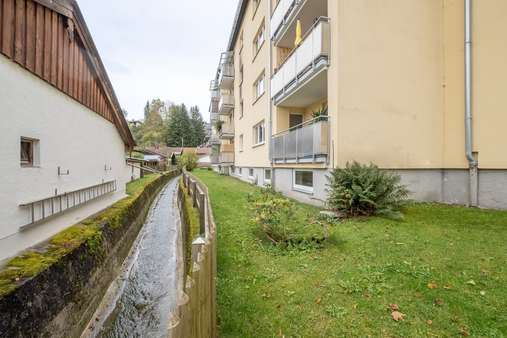 Gartenansicht - Mehrfamilienhaus in 83714 Miesbach mit 1802m² kaufen