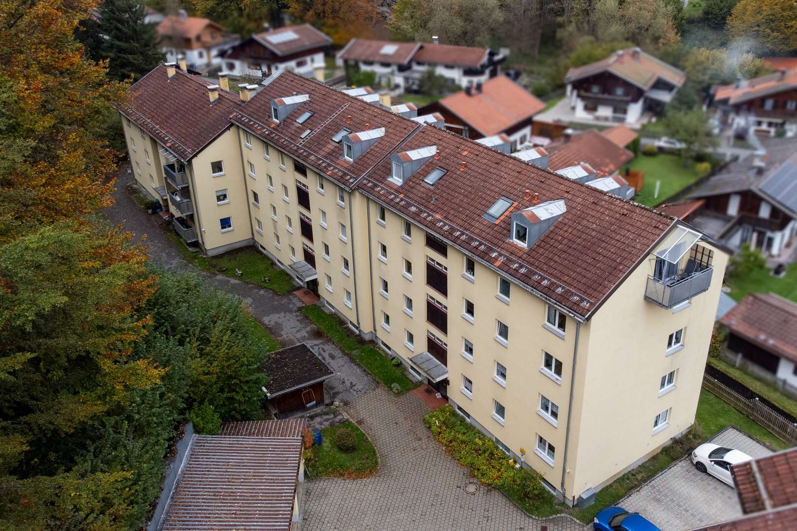 Hausansicht - Mehrfamilienhaus in 83714 Miesbach mit 1802m² kaufen