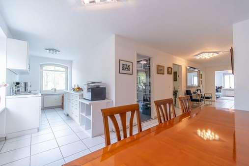 Küche und Essbereich - Etagenwohnung in 81673 München mit 101m² kaufen