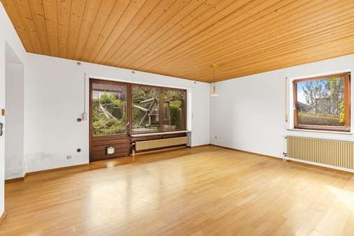 Wohnzimmer - Einfamilienhaus in 86510 Ried mit 130m² kaufen