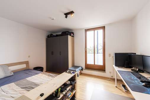 Schlafzimmer - Etagenwohnung in 85586 Poing mit 73m² kaufen