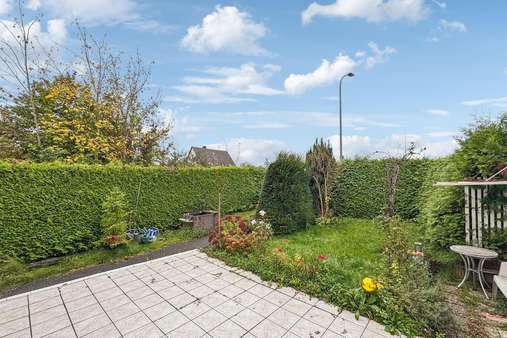 Blick in den Garten - Grundstück in 85386 Eching mit 238m² kaufen