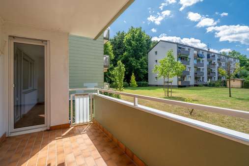 Balkon Balkon - Erdgeschosswohnung in 81475 München mit 67m² kaufen