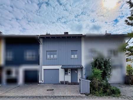 Hauseingang Hauseingang - Reihenmittelhaus in 85560 Ebersberg mit 119m² kaufen