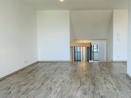 Wohnzimmer 2. Ansicht Wohnzimmer 2. Ansicht - Etagenwohnung in 85716 Unterschleißheim mit 73m² kaufen