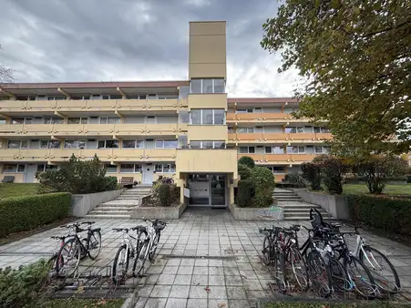 Vermietete 2,5-Zimmer-Wohnung im 2. Obergeschoss