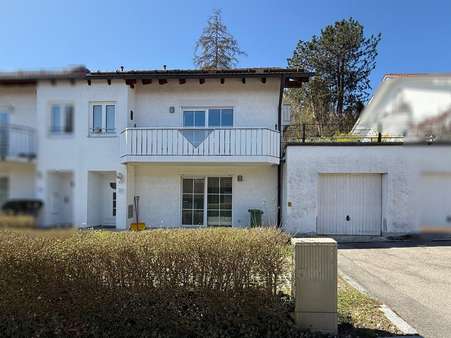 Frontalansicht - Doppelhaushälfte in 85560 Ebersberg mit 120m² kaufen