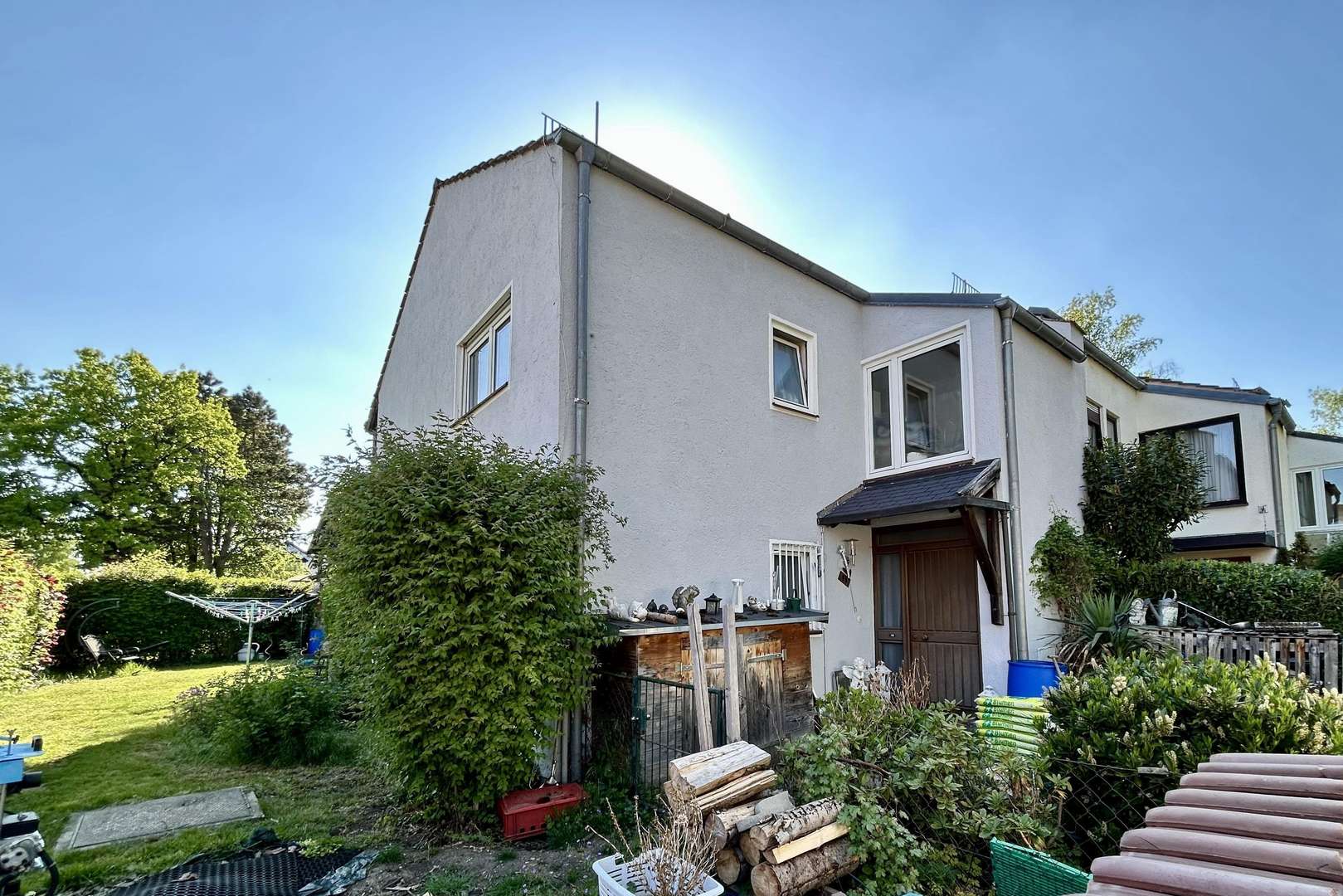 Herzlich Wilkommen! - Reiheneckhaus in 82152 Krailling mit 109m² kaufen