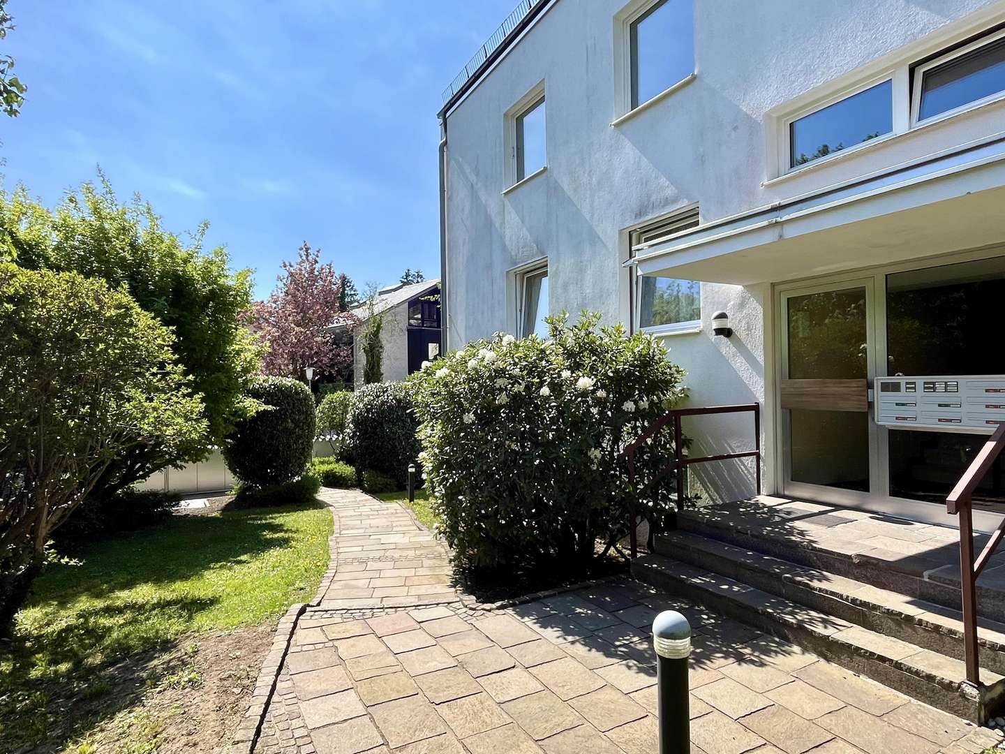 Außenansicht - Etagenwohnung in 82319 Starnberg mit 114m² mieten