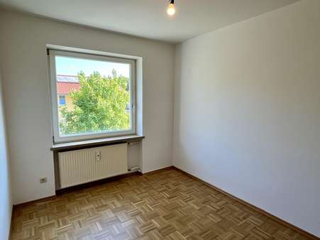 Schlafzimmer - Etagenwohnung in 82319 Starnberg mit 114m² mieten