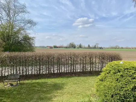 Baugrundstück mit Altbestand