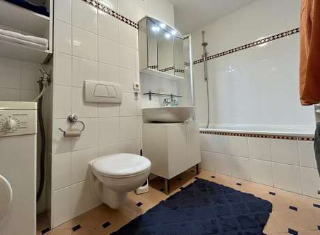 Wannenbad Wannenbad - Etagenwohnung in 85737 Ismaning mit 76m² kaufen