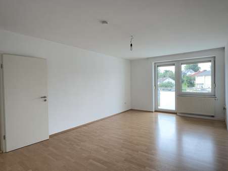 Wohnzimmer Wohnzimmer - Etagenwohnung in 85567 Grafing mit 83m² kaufen