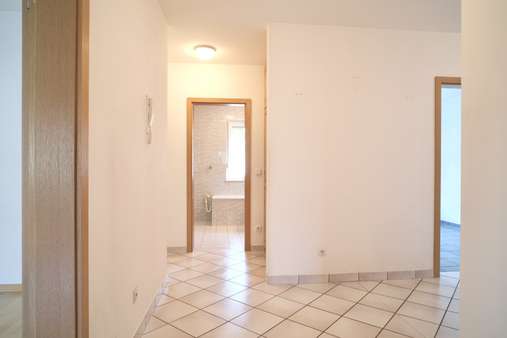 Diele Diele - Etagenwohnung in 85614 Kirchseeon mit 85m² kaufen