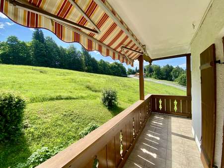 Süd-West-Balkon - Etagenwohnung in 83730 Fischbachau mit 82m² kaufen