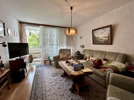 Wohnzimmer Wohnzimmer - Etagenwohnung in 85521 Ottobrunn mit 83m² kaufen