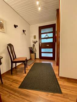 Eingangsbereich Eingangsbereich - Reihenmittelhaus in 82024 Taufkirchen mit 117m² kaufen