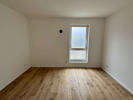 Schlafzimmer Schlafzimmer - Erdgeschosswohnung in 85757 Karlsfeld mit 82m² mieten