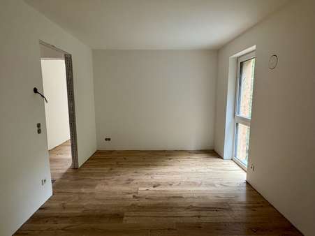Schlafzimmer - Etagenwohnung in 85757 Karlsfeld mit 116m² mieten
