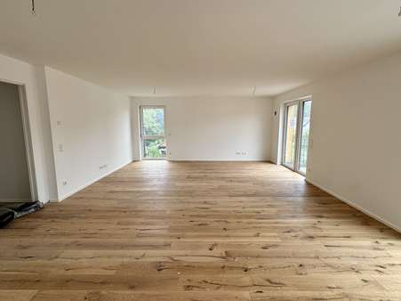 Wohnzimmer Wohnzimmer - Etagenwohnung in 85757 Karlsfeld mit 117m² mieten