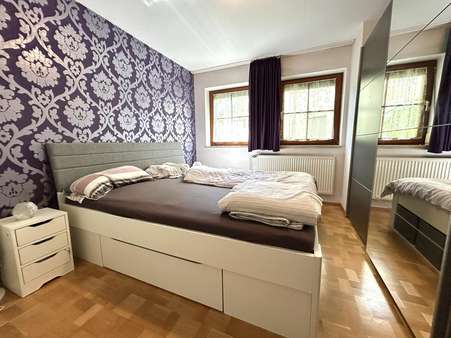 Schlafzimmer - Etagenwohnung in 81739 München mit 56m² kaufen