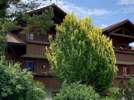 Balkon nach Nord-Westen Balkon nach Nord-Westen - Etagenwohnung in 82054 Sauerlach mit 70m² kaufen