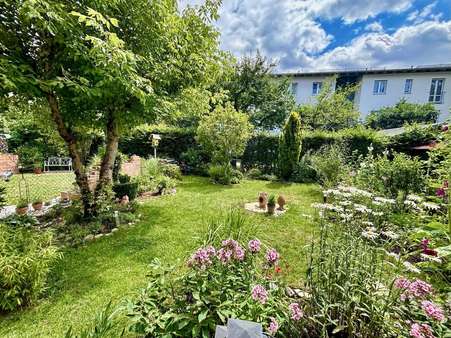 Garten - Erdgeschosswohnung in 85635 Höhenkirchen-Siegertsbrunn mit 83m² kaufen