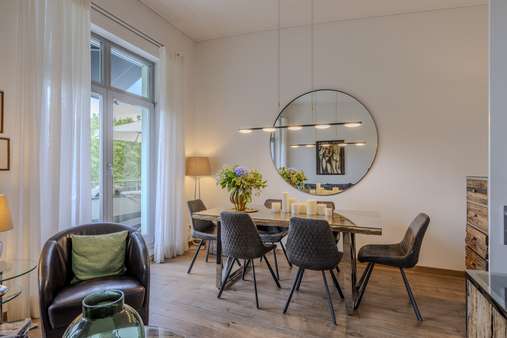 Wohnzimmer Wohnzimmer - Dachgeschosswohnung in 85521 Ottobrunn mit 72m² kaufen
