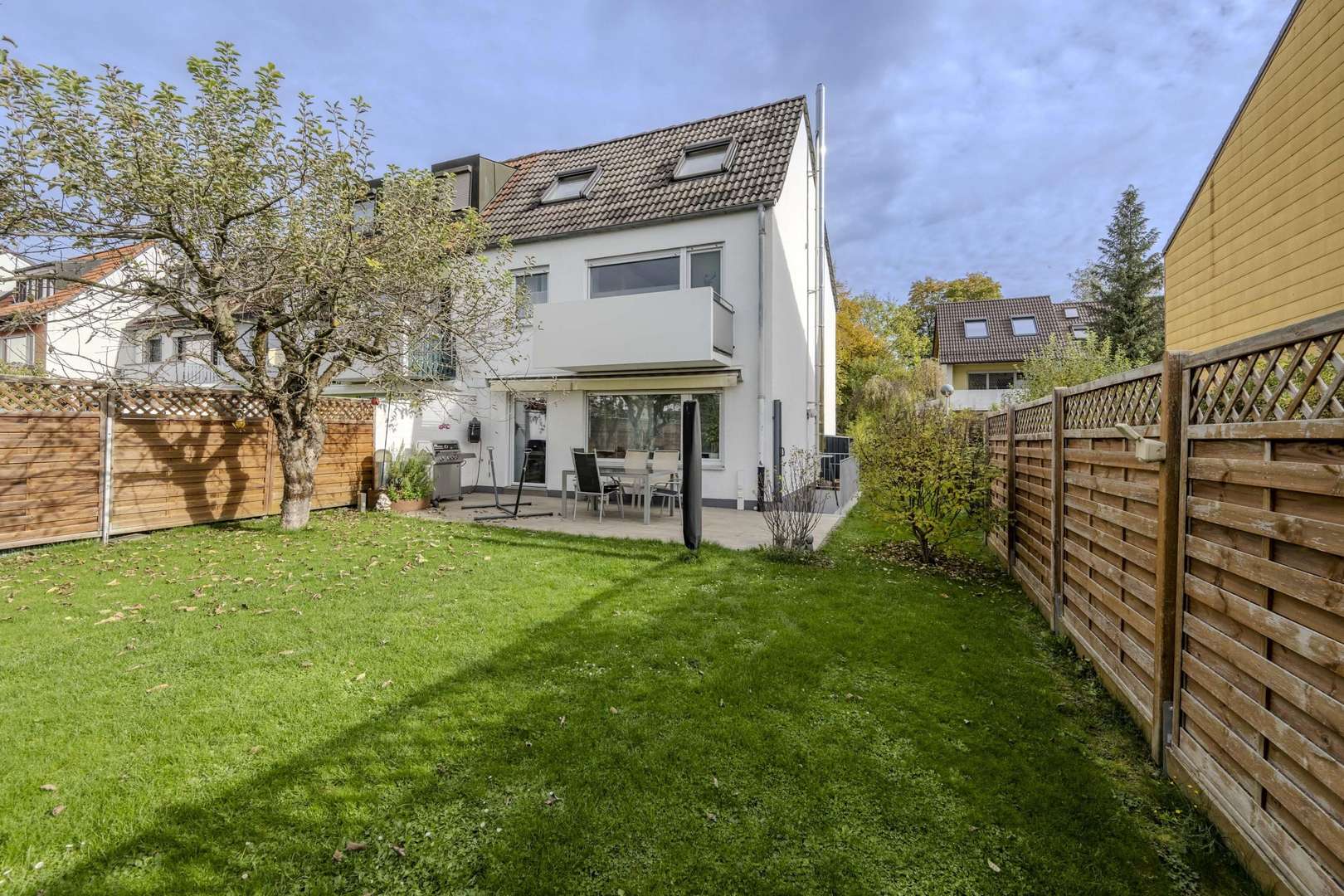 Ihr neues Zuhause! Ihr neues Zuhause! - Reiheneckhaus in 85540 Haar mit 131m² kaufen