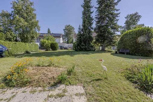 Garten Garten - Grundstück in 85579 Neubiberg mit 877m² kaufen