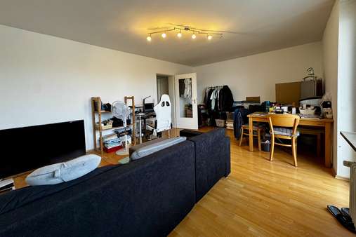 … aus anderem Blickwinkel … aus anderem Blickwinkel - Etagenwohnung in 85540 Haar mit 61m² kaufen